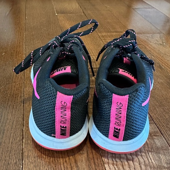 NIKE Women's Flex Experience - Training Running Shoes - Picture 11 of 13